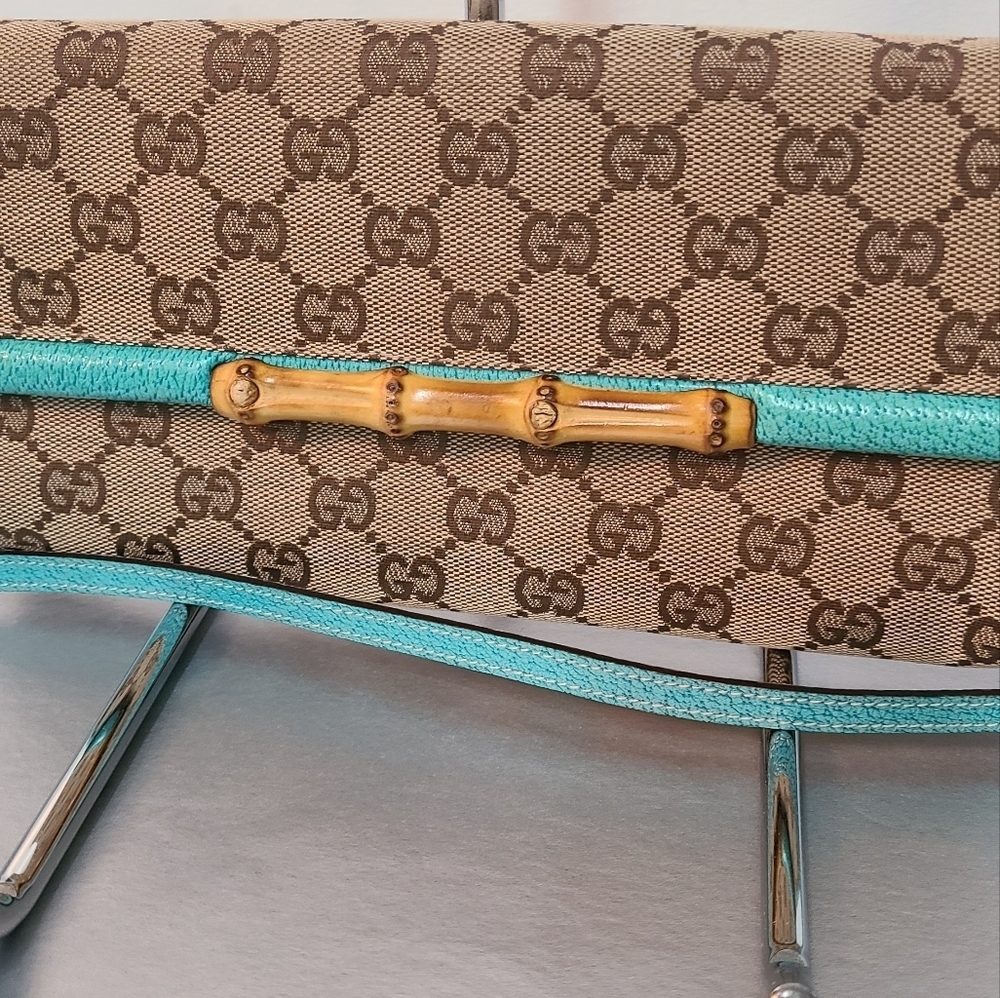 Gucci Monogram Bamboo Bar Clutch / Crossbody - Picture 13 of 15
